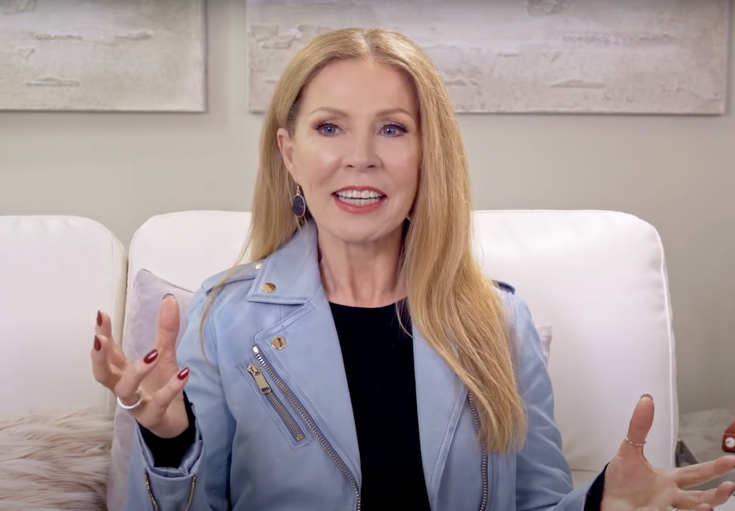 screenshot from a video of Lina in a blue jacket talking about key points from her book The Sugar Queen